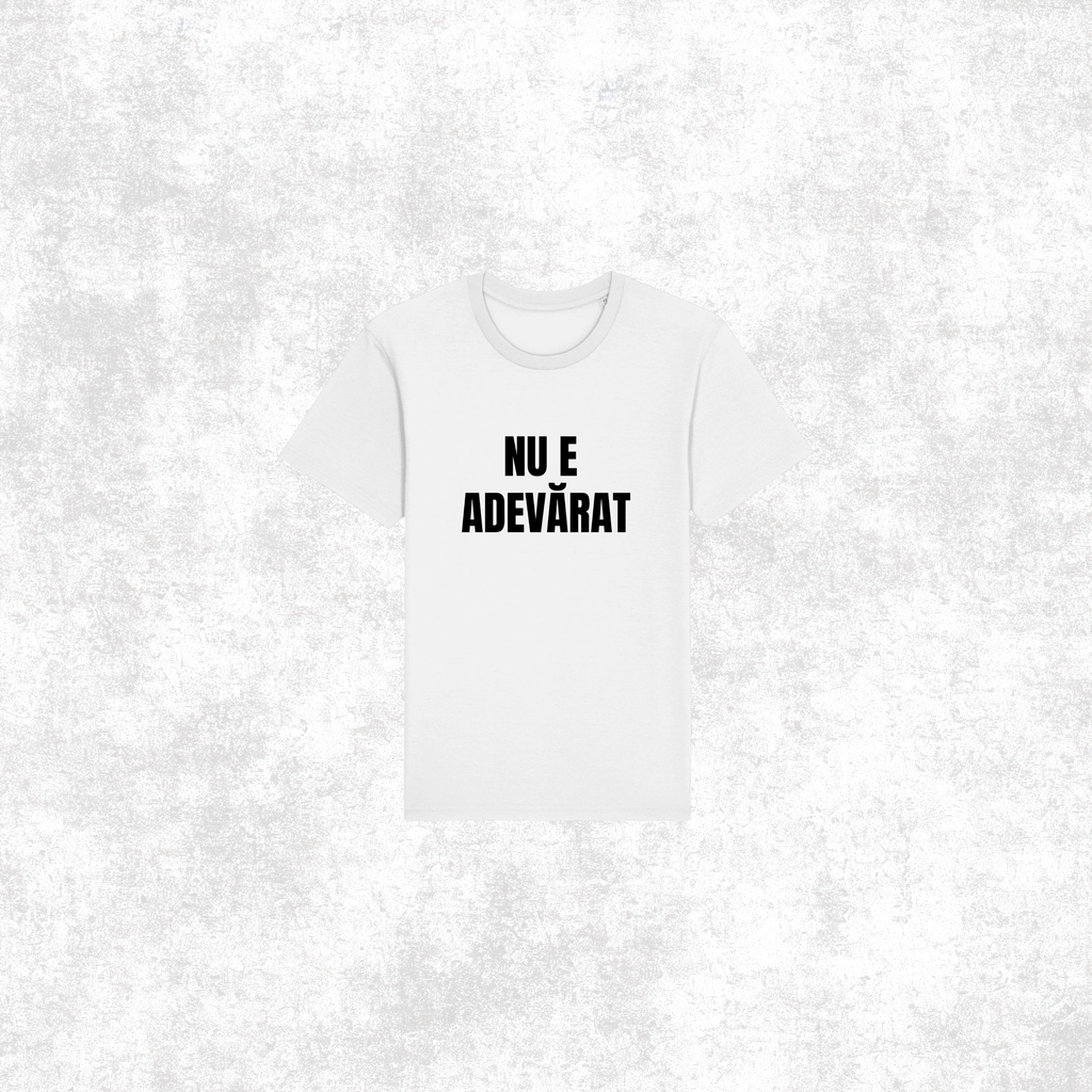 Set 2 tricouri "Iubita mea e nebuna"